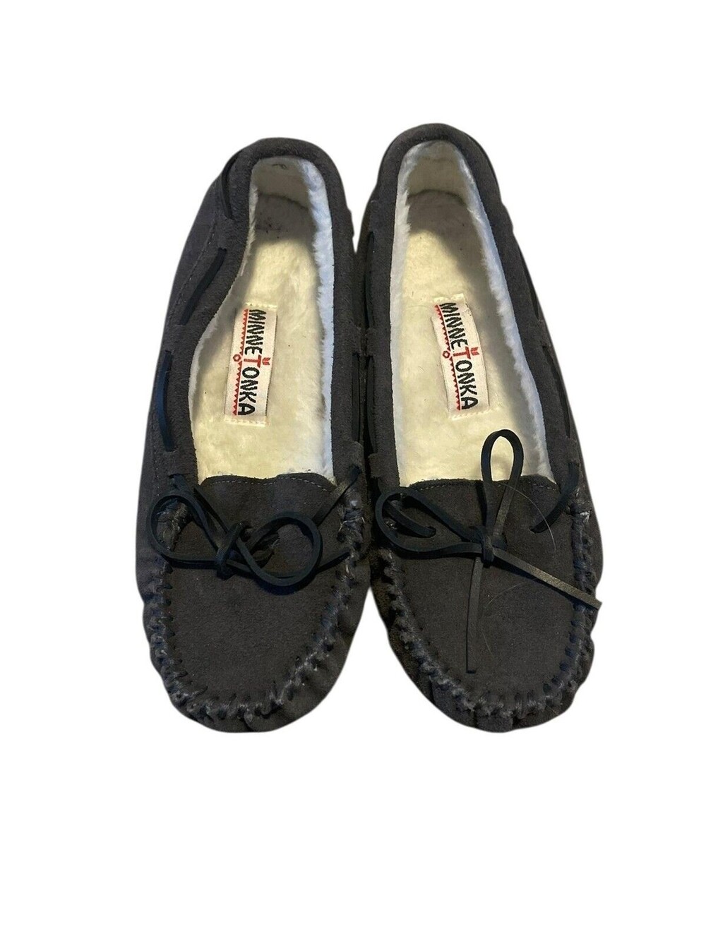 Minnetonka Moccasin Slippers Gray Faux Fur Lined Suede Indoor House Shoes 8